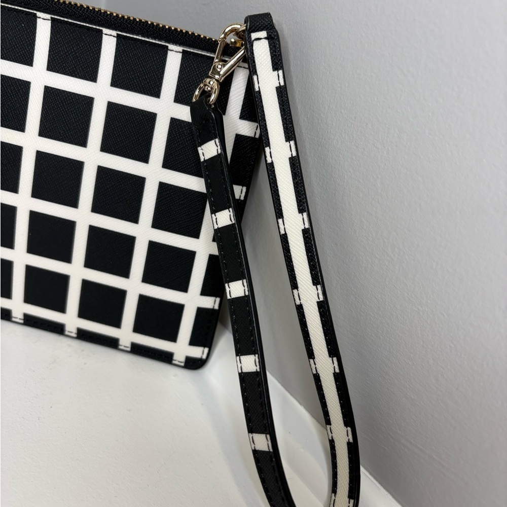Kate Spade Laurel Way Tinie Wristlet Black and White Checkered Pattern - Picture 8 of 12